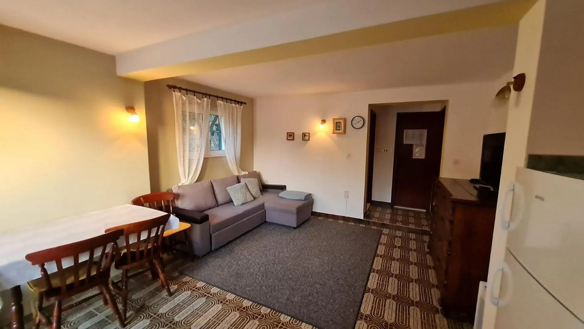 Apartments Jasmine Trogir 0*,  Kroatien